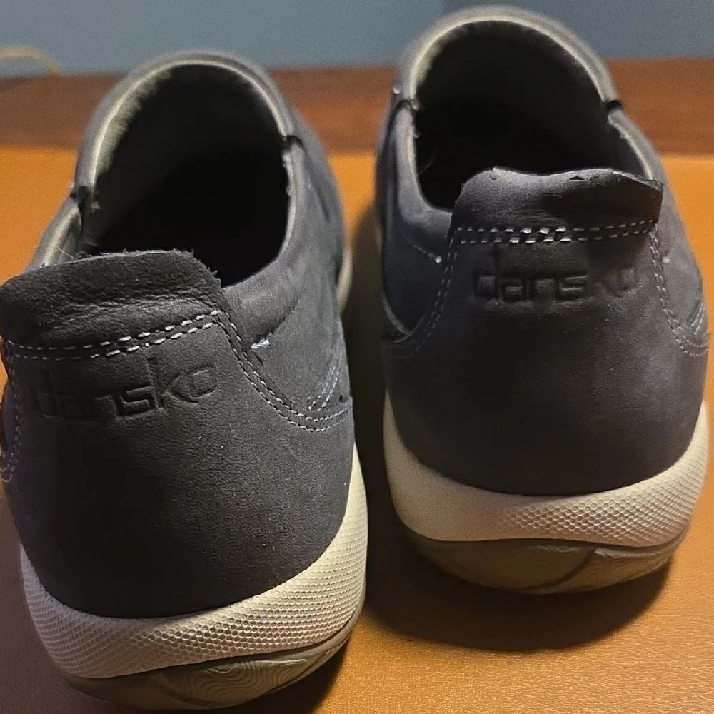 Dansko Women's Gray Mules - Picture 11 of 11